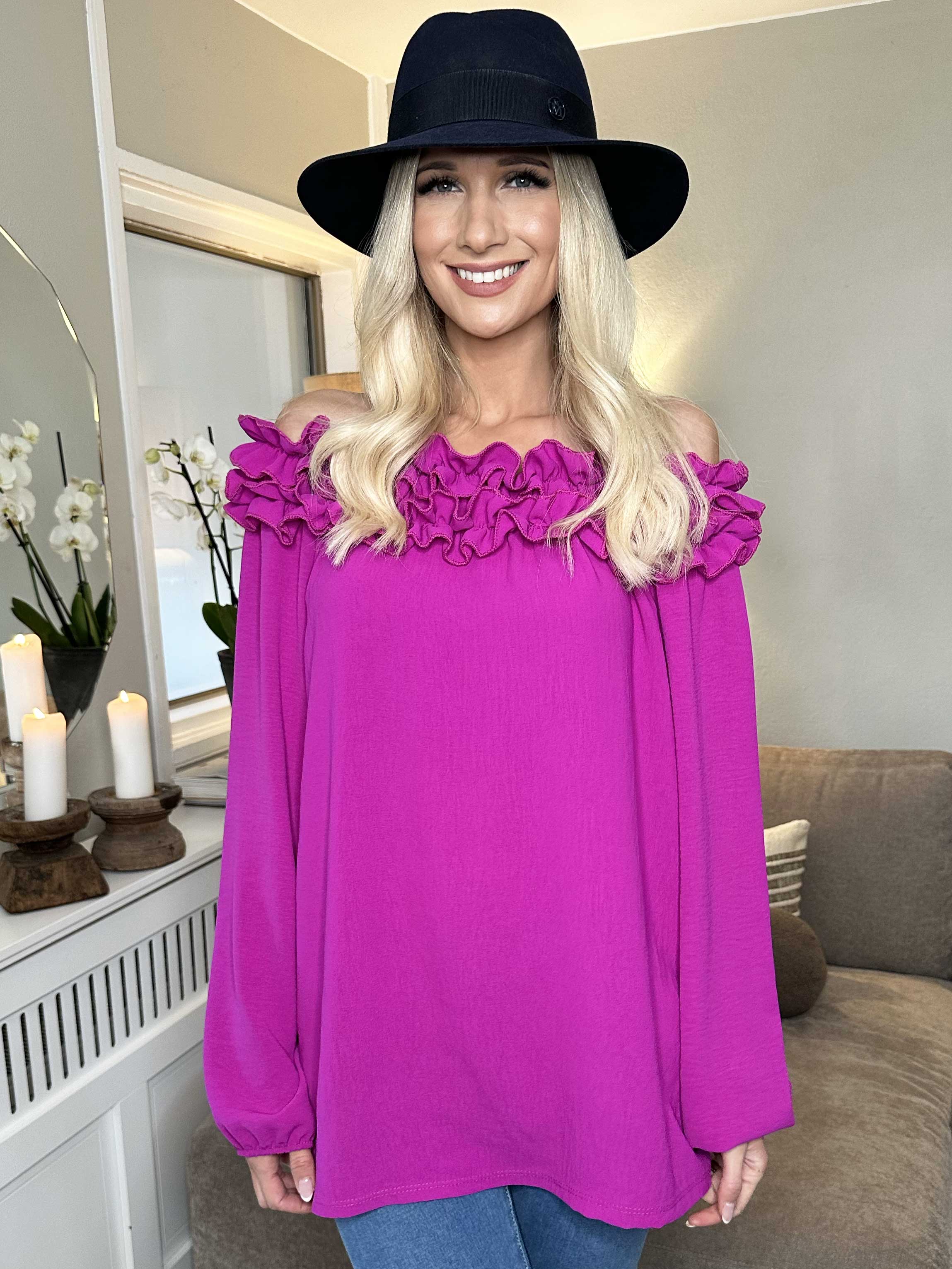 Chili - Fineste tunika bluse med flæser i udskæringen